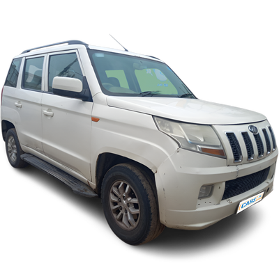 Mahindra TUV300-img